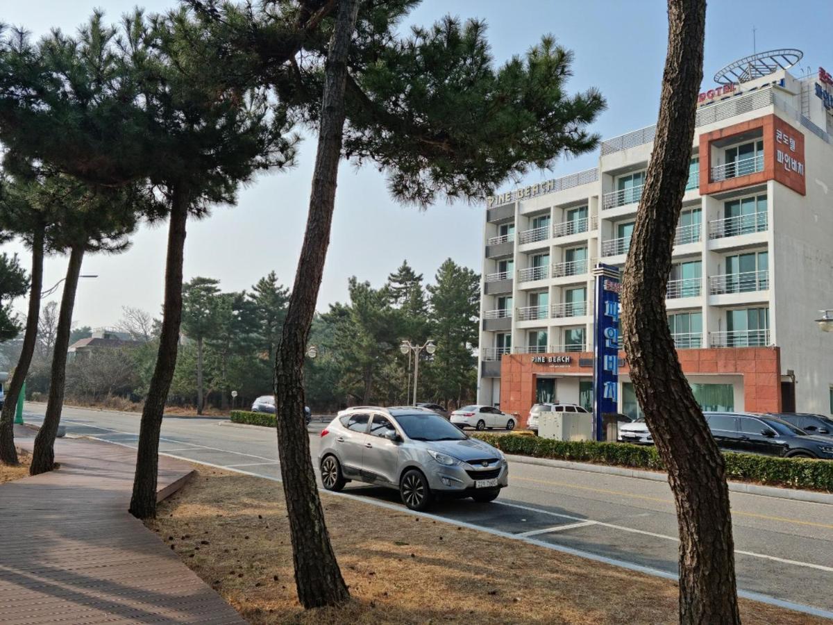 Pine Beach Yangyang Exterior foto